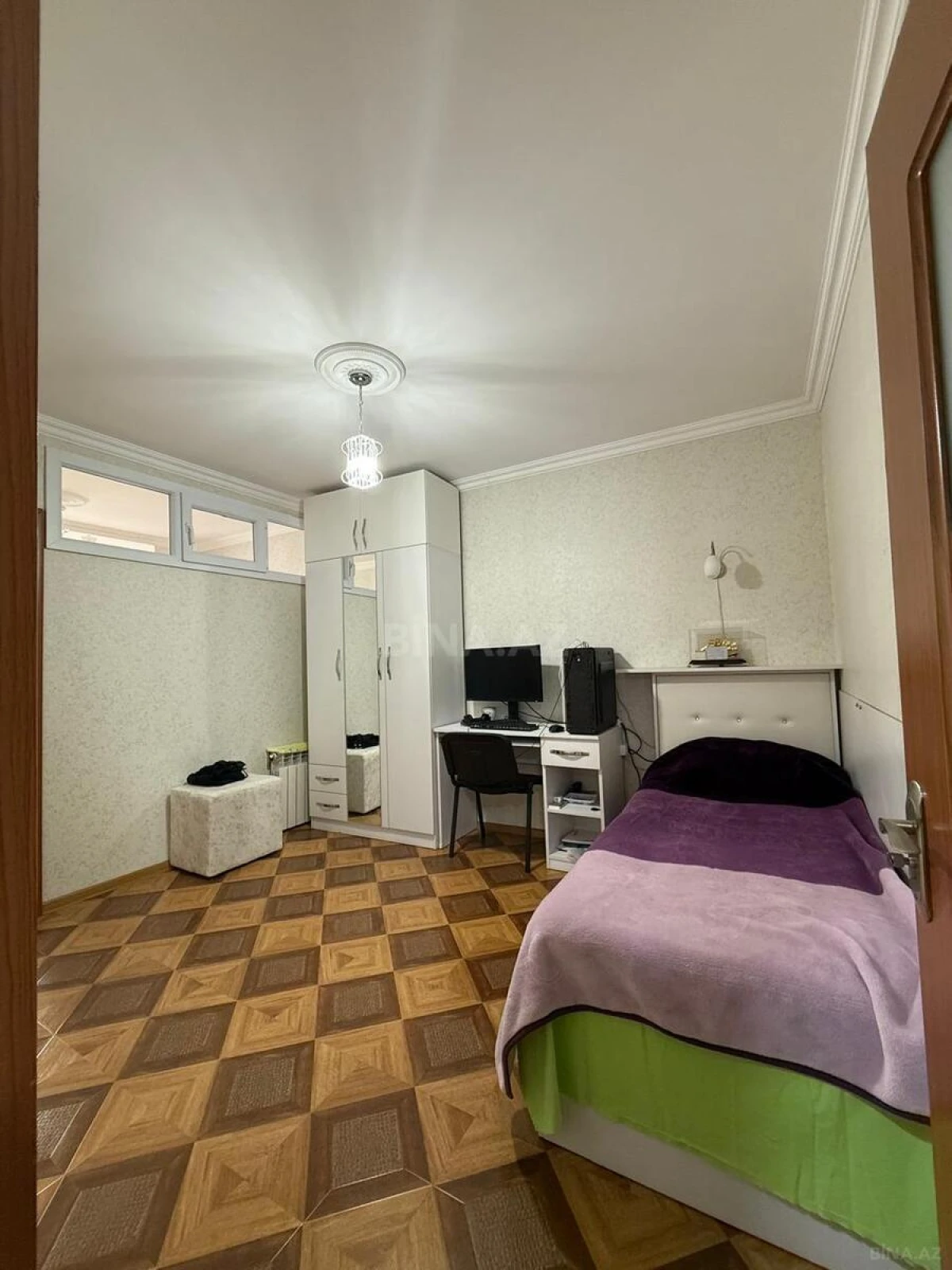 Satılır 4 otaqlı mənzil 80 m²