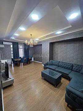 Kirayə verilir 3 otaqlı mənzil 145 m²