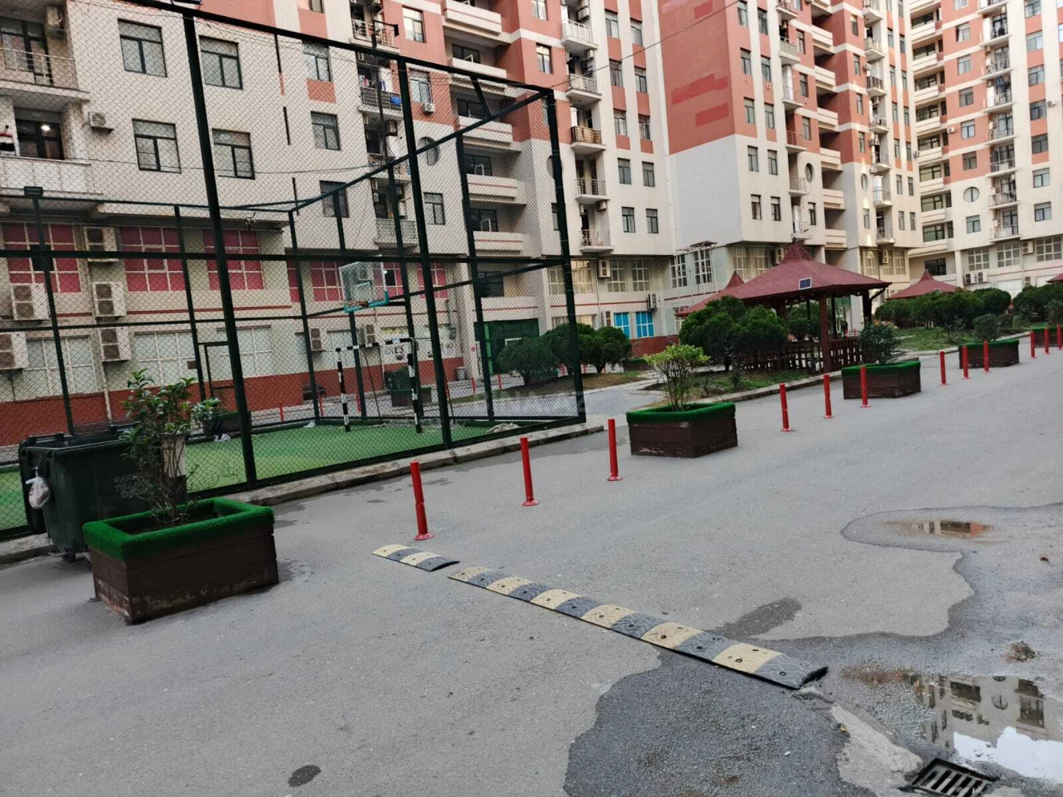 Kirayə verilir 2 otaqlı mənzil 70 m²