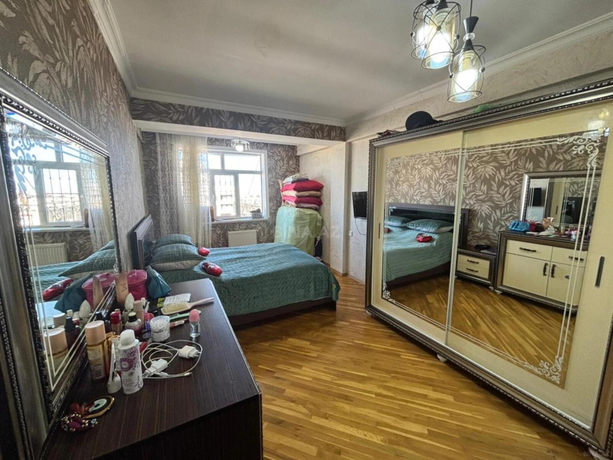 Satılır 3 otaqlı mənzil 81 m²