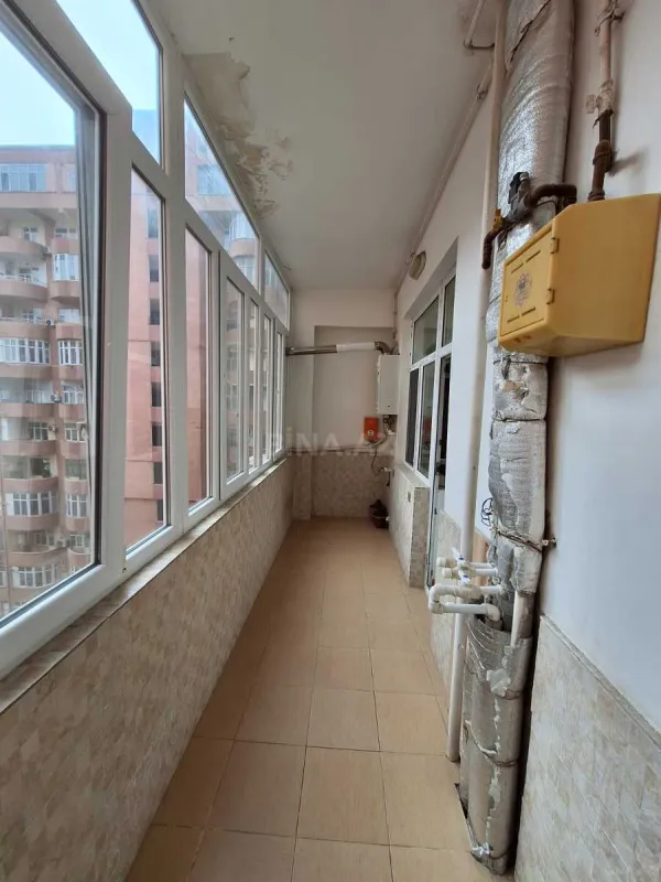 Satılır 2 otaqlı mənzil 65 m²