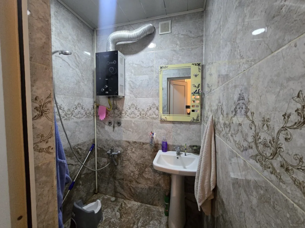 Satılır 2 otaqlı mənzil 60 m²