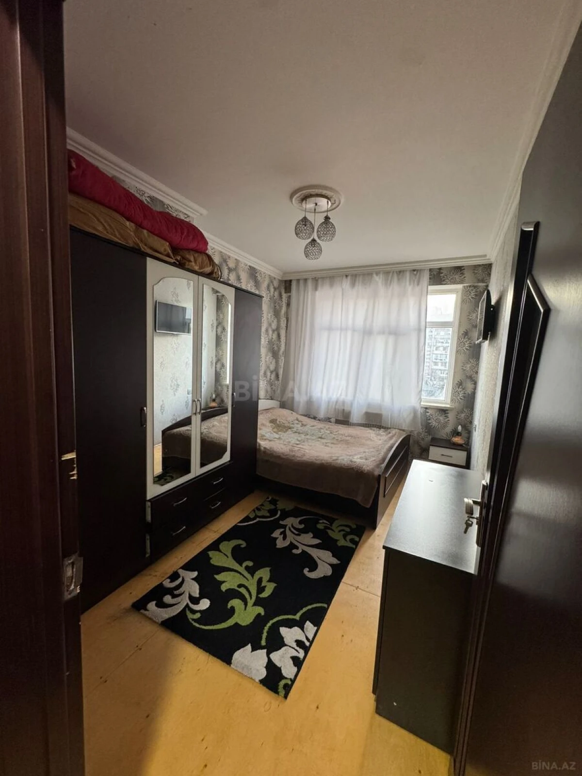 Kirayə verilir 2 otaqlı mənzil 70 m²