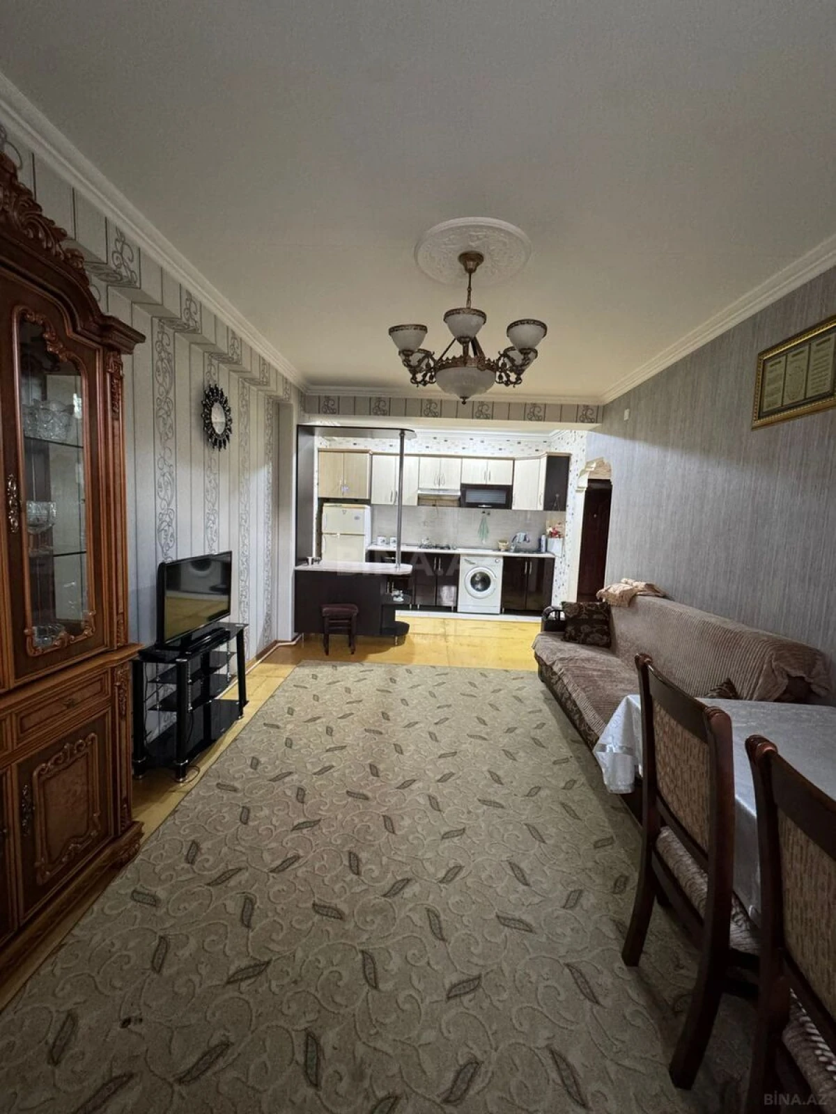 Kirayə verilir 2 otaqlı mənzil 70 m²