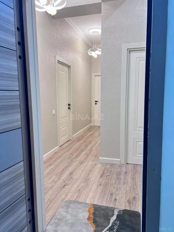 Kirayə verilir 2 otaqlı mənzil 75 m²
