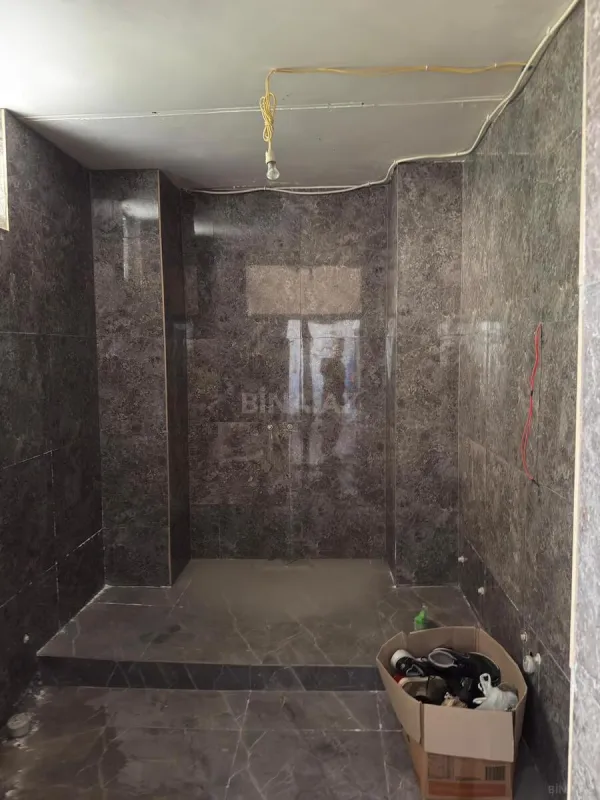 Satılır həyət evi 425 m²