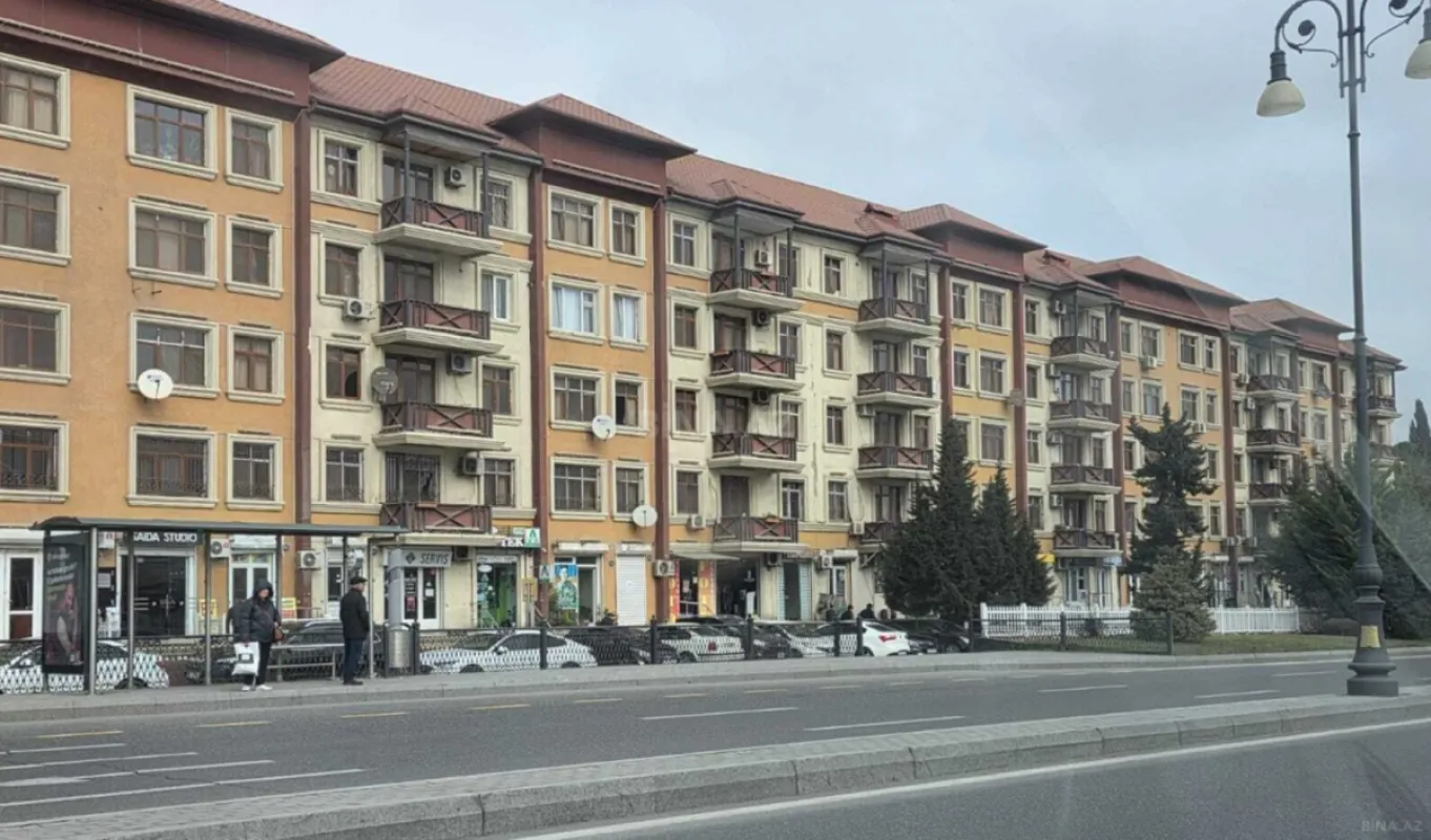 Satılır 1 otaqlı mənzil 40 m²