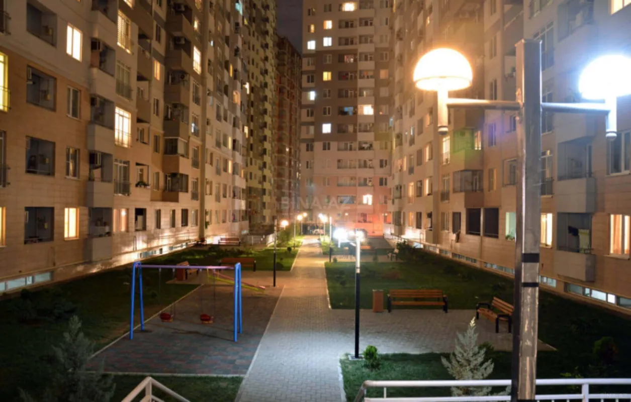 Kirayə verilir 2 otaqlı mənzil 50 m²