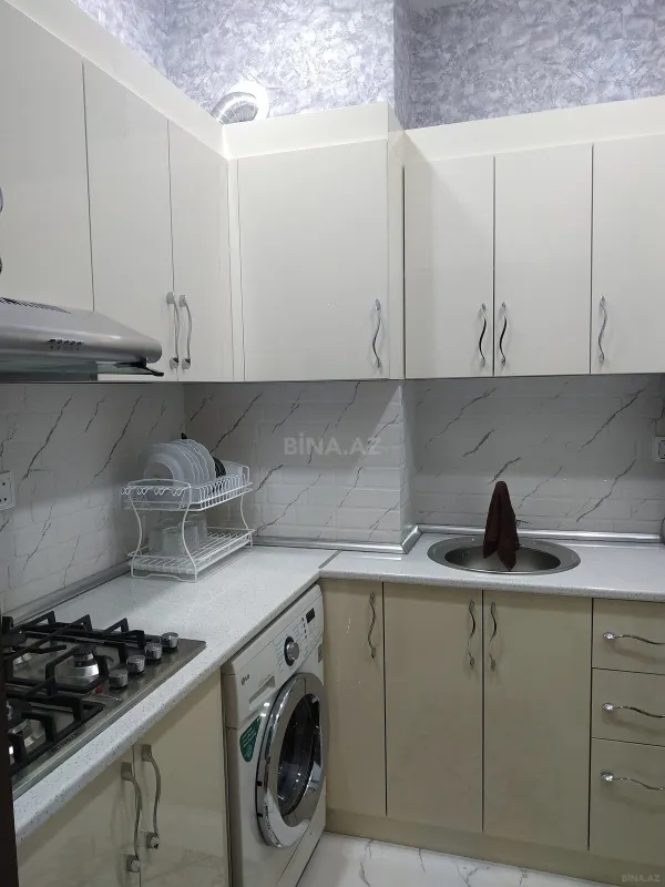 Kirayə verilir 2 otaqlı mənzil 50 m²