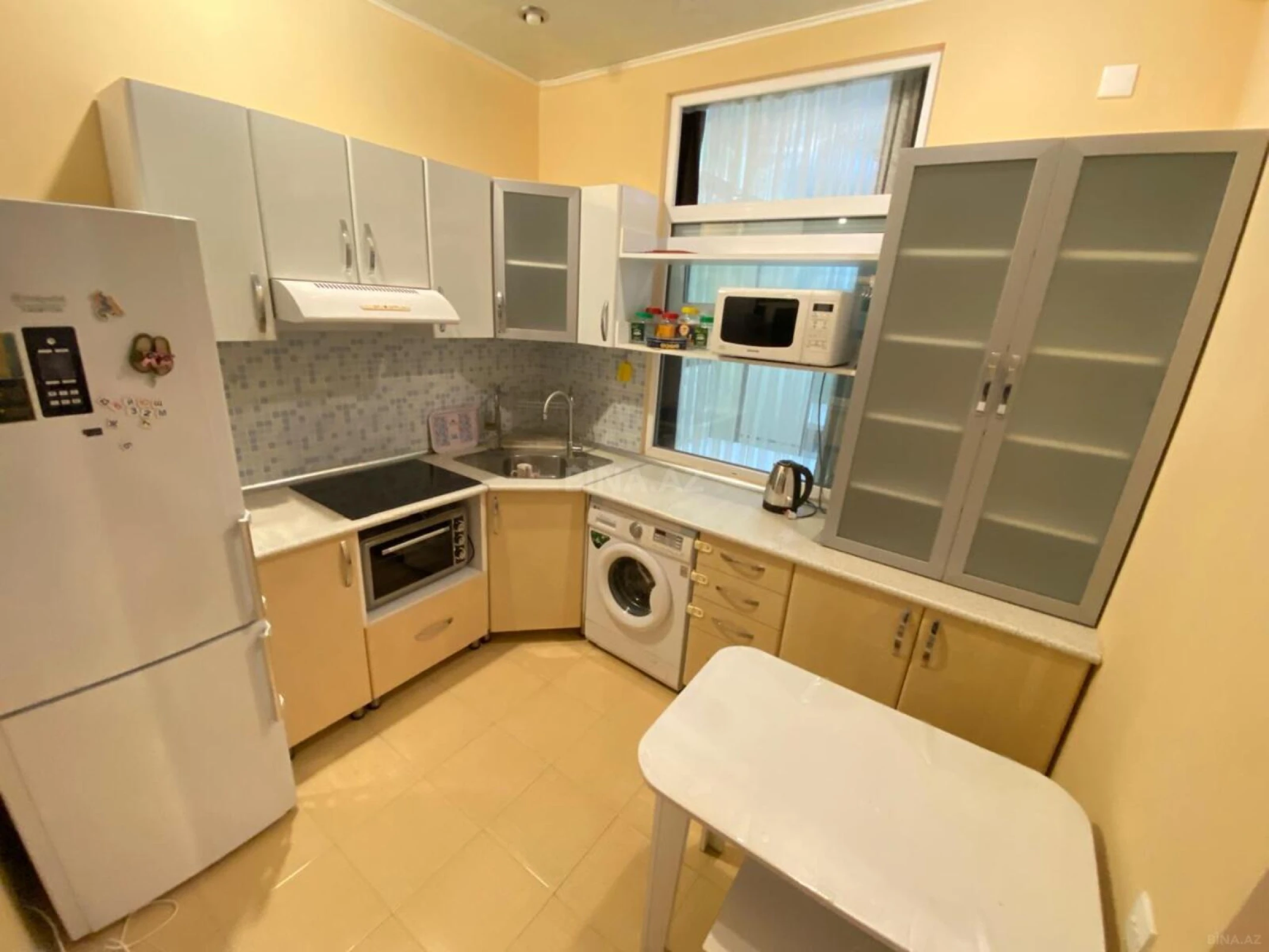 Kirayə verilir 2 otaqlı mənzil 55 m²