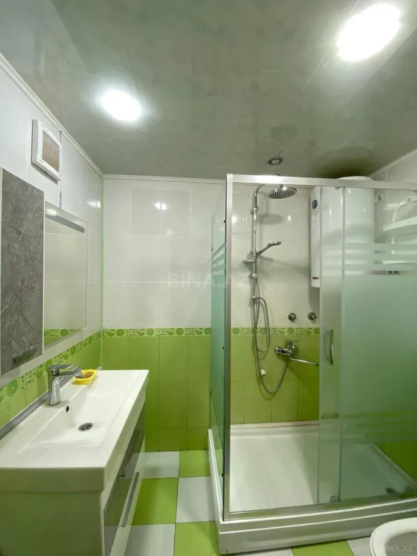 Kirayə verilir 2 otaqlı mənzil 55 m²