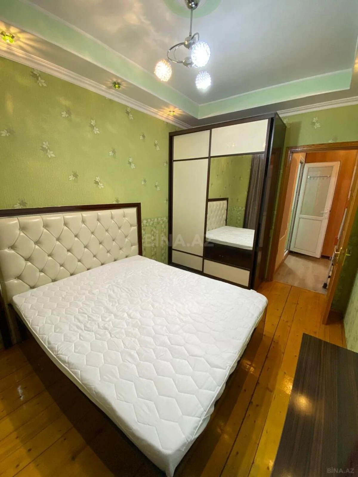 Kirayə verilir 2 otaqlı mənzil 55 m²