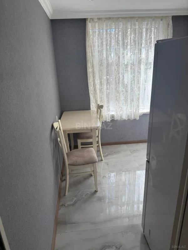 Kirayə verilir 2 otaqlı mənzil 60 m²