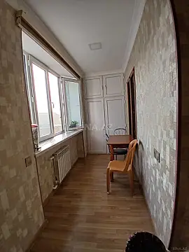 Satılır 5 otaqlı mənzil 100 m²