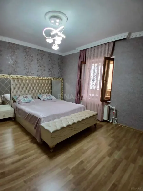 Satılır 5 otaqlı mənzil 100 m²