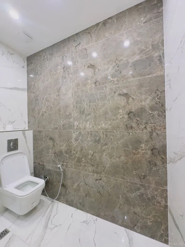 Kirayə verilir 5 otaqlı mənzil 230 m²