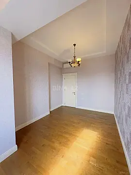 Kirayə verilir 5 otaqlı mənzil 230 m²