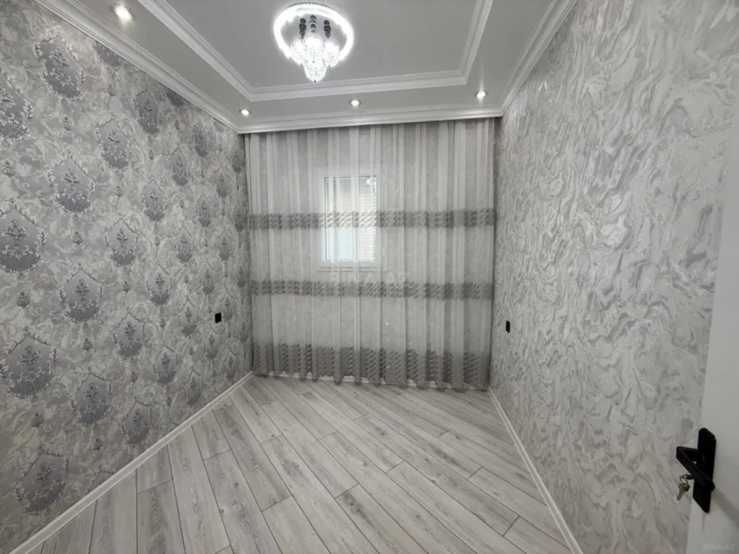 Satılır 3 otaqlı mənzil 76 m²