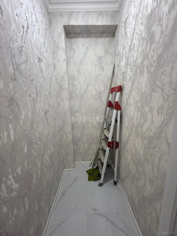 Satılır 3 otaqlı mənzil 76 m²