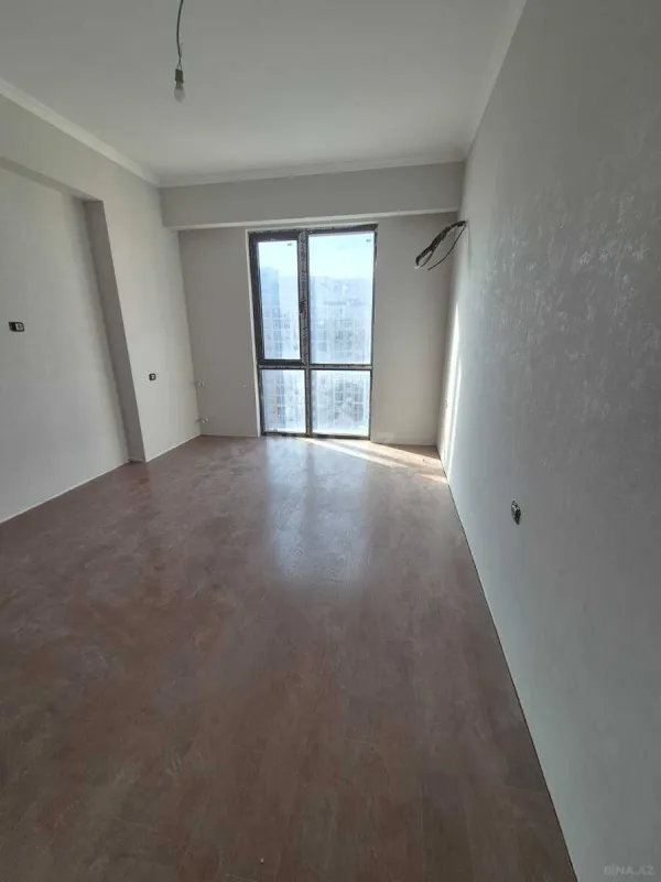 Satılır 3 otaqlı mənzil 65.7 m²