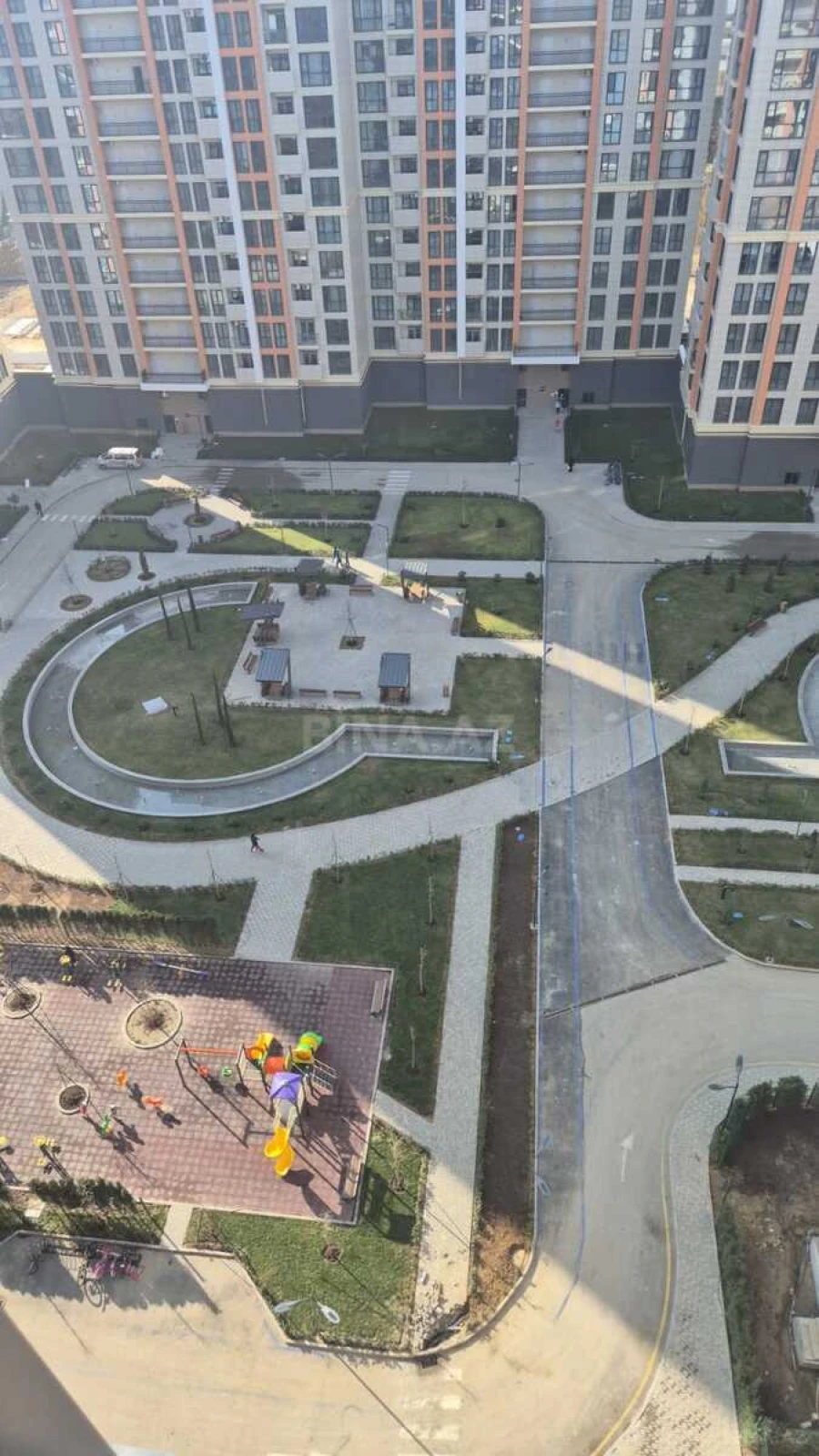 Satılır 3 otaqlı mənzil 65.7 m²