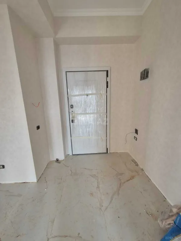 Satılır 3 otaqlı mənzil 65.7 m²