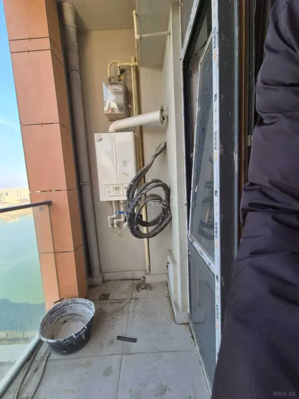 Satılır 3 otaqlı mənzil 65.7 m²