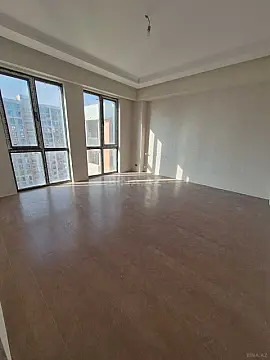 Satılır 3 otaqlı mənzil 65.7 m²