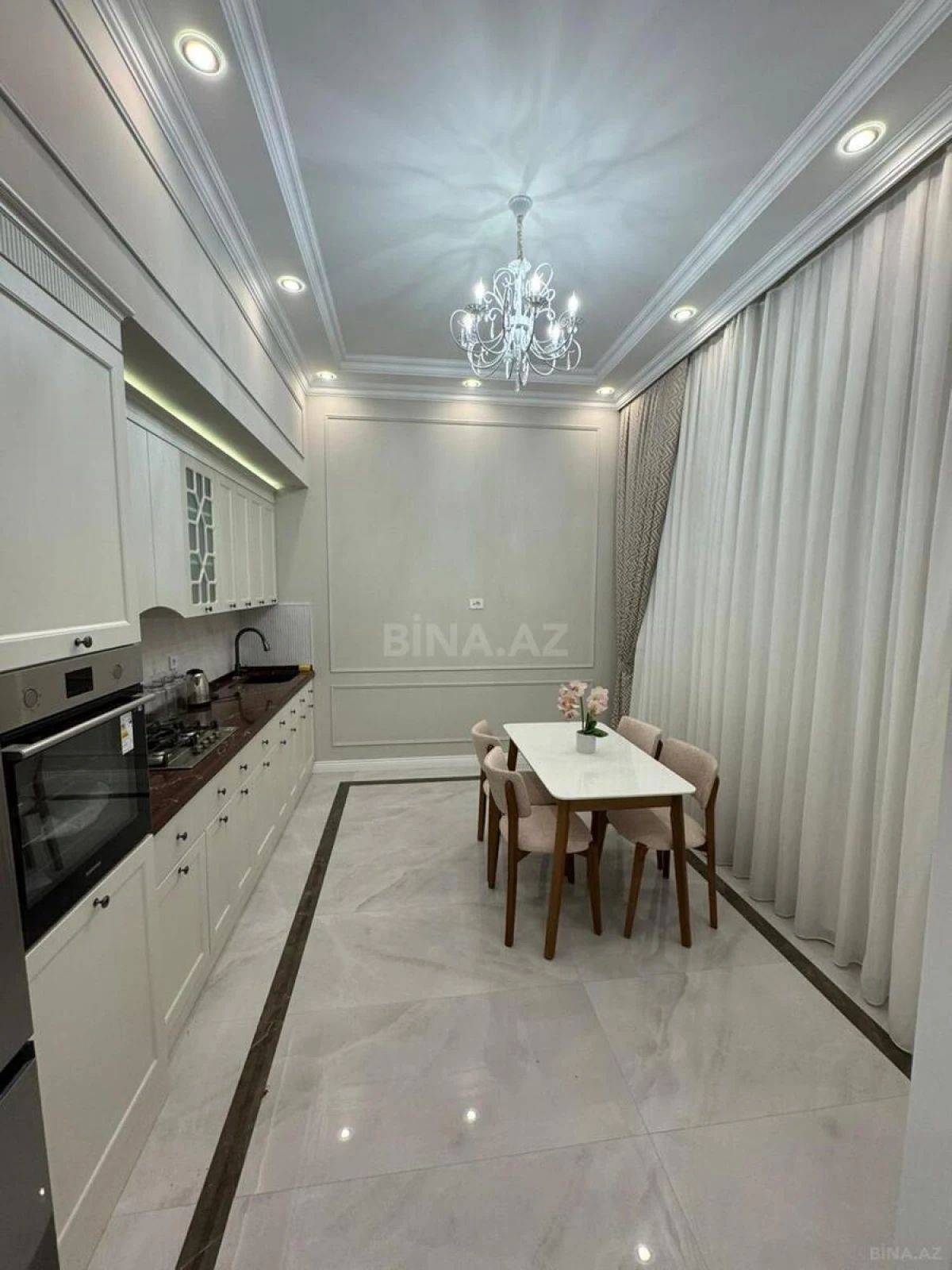 Kirayə verilir 5 otaqlı həyət evi 280 m²