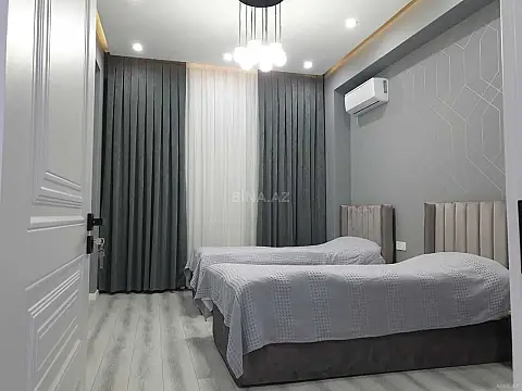 Kirayə verilir 3 otaqlı mənzil 150 m²