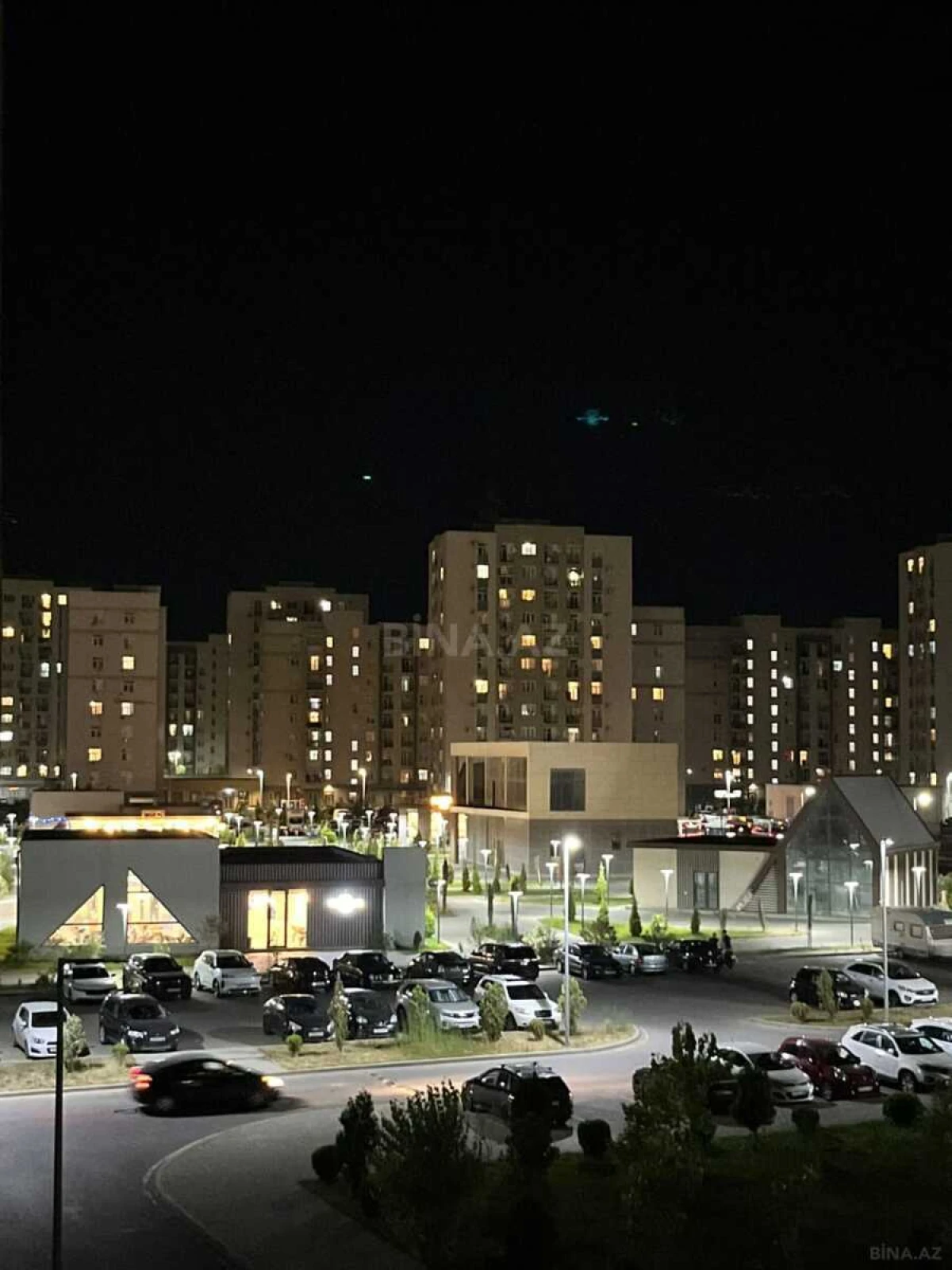 Satılır 3 otaqlı mənzil 84 m²