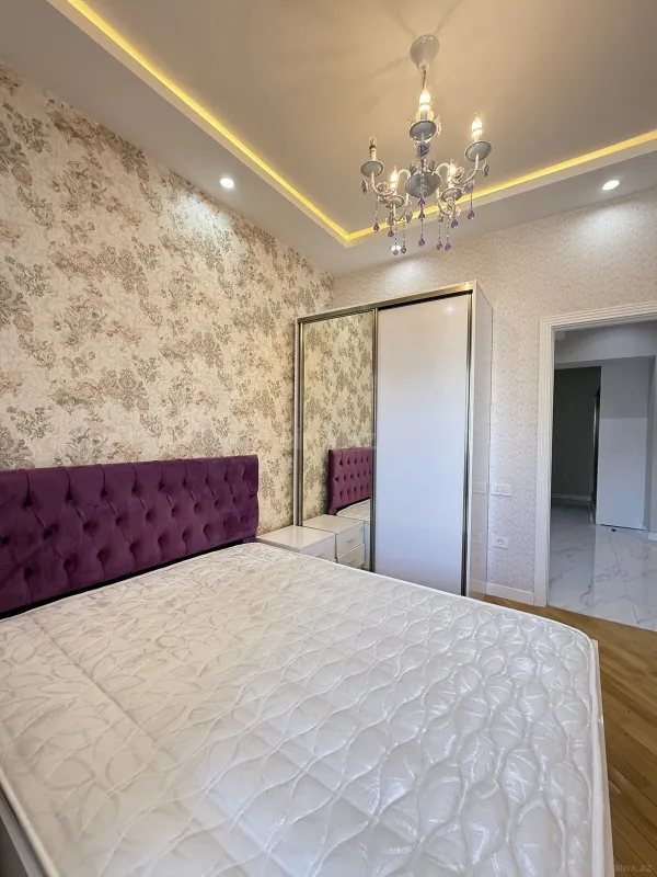 Kirayə verilir 2 otaqlı mənzil 72 m²
