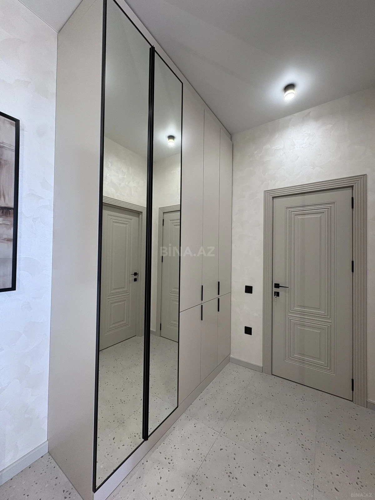 Satılır 3 otaqlı mənzil 70 m²