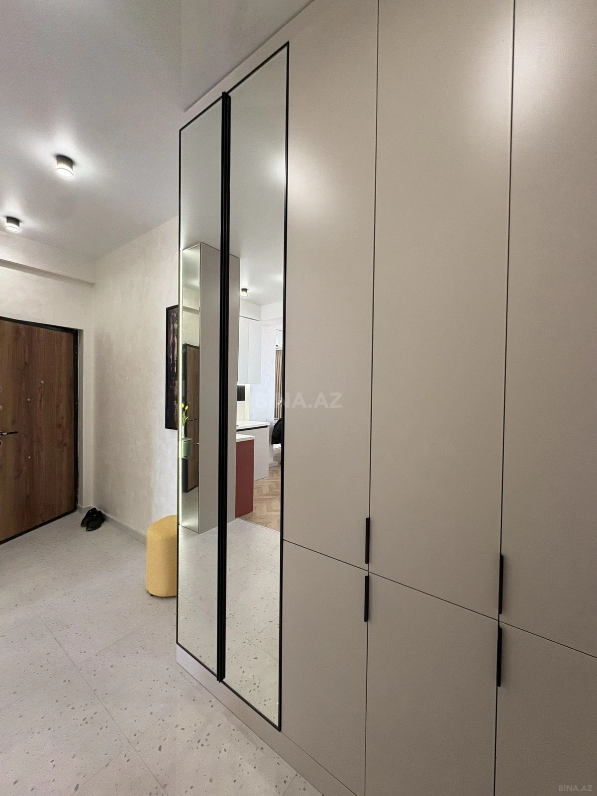 Satılır 3 otaqlı mənzil 70 m²