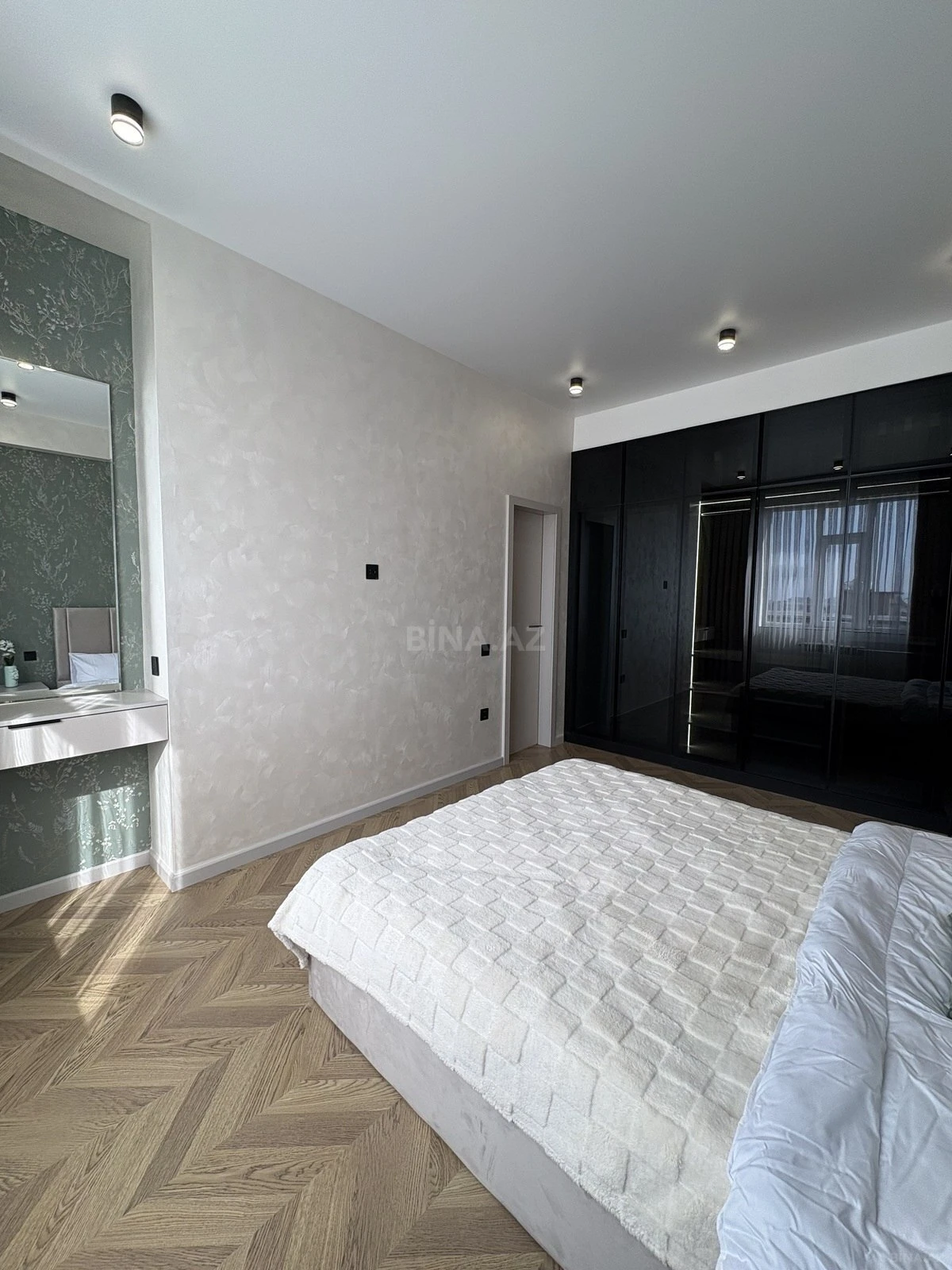 Satılır 3 otaqlı mənzil 70 m²