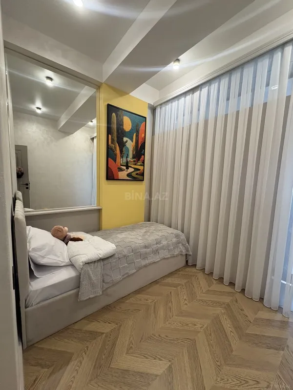 Satılır 3 otaqlı mənzil 70 m²