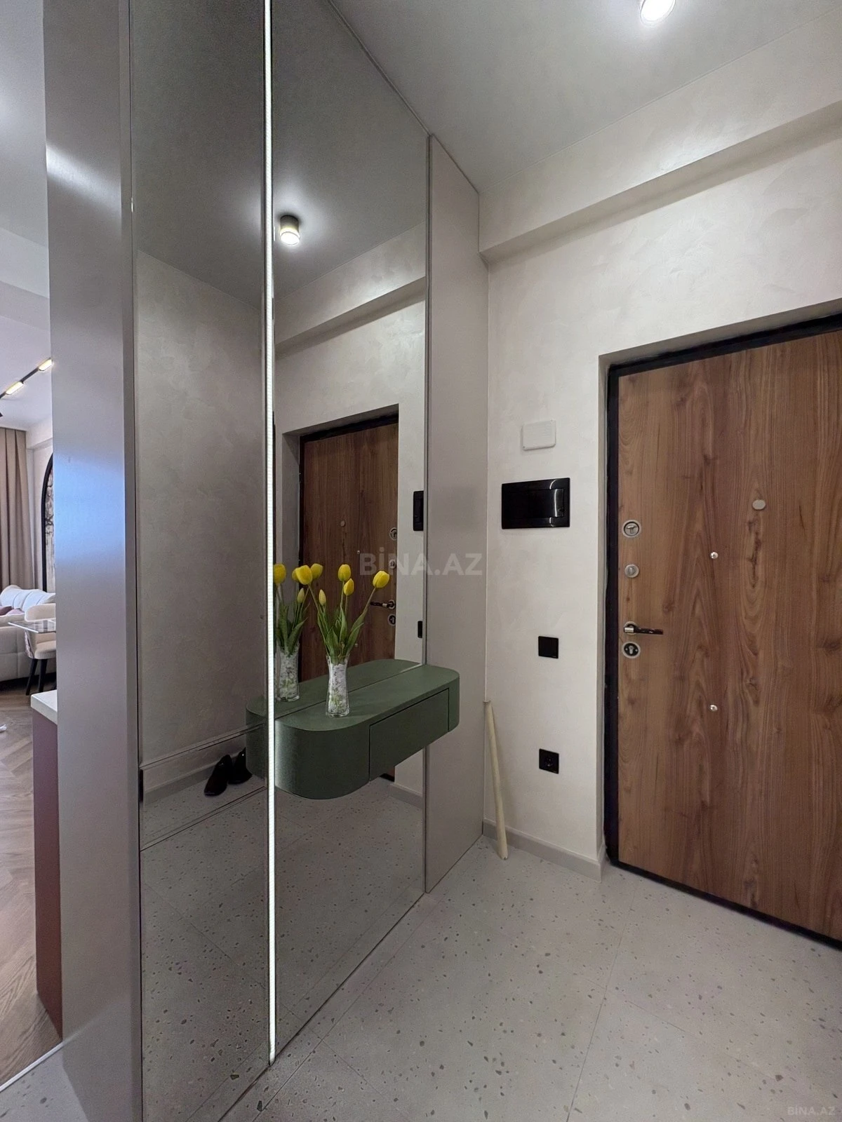 Satılır 3 otaqlı mənzil 70 m²