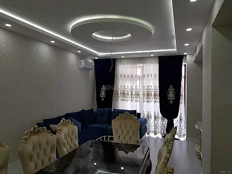 Satılır 3 otaqlı mənzil 148 m²