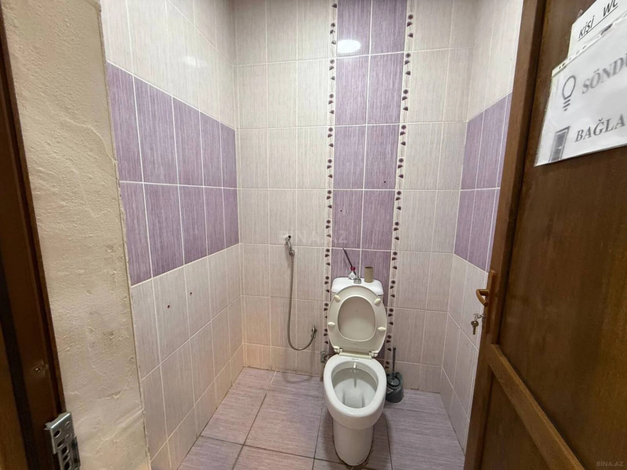 Kirayə verilir 5 otaqlı ofis 190 m²