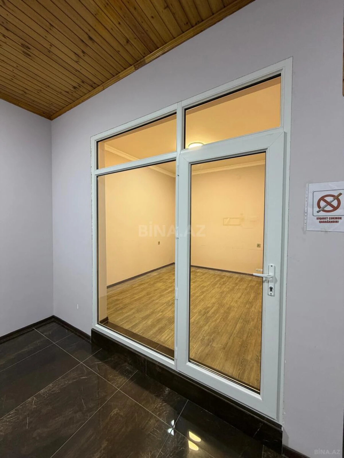 Kirayə verilir 5 otaqlı ofis 140 m²