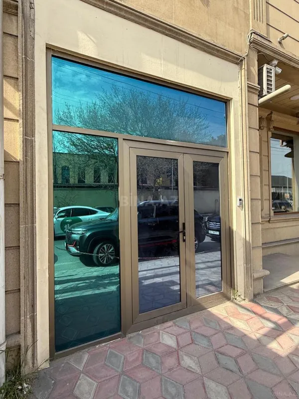 Kirayə verilir 5 otaqlı ofis 140 m²