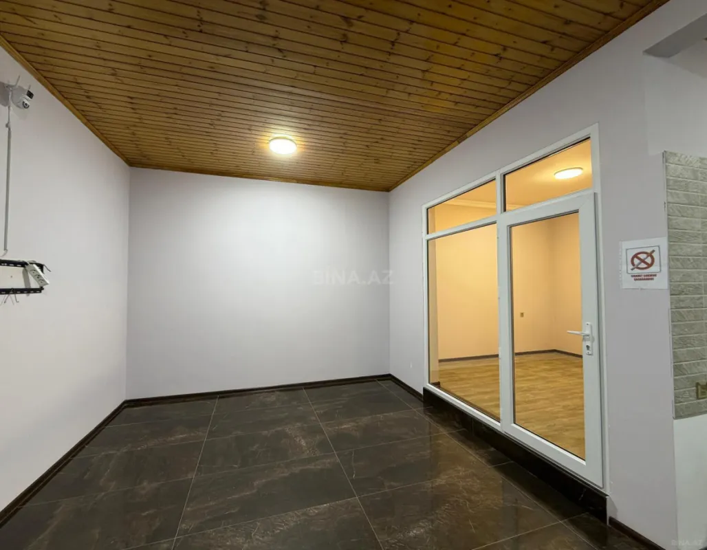 Kirayə verilir 5 otaqlı ofis 140 m²