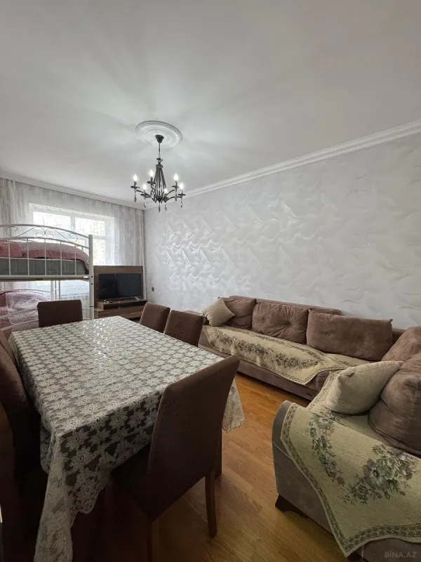 Satılır 2 otaqlı mənzil 60 m²