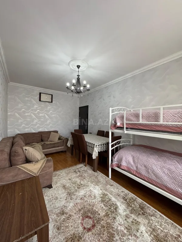 Satılır 2 otaqlı mənzil 60 m²