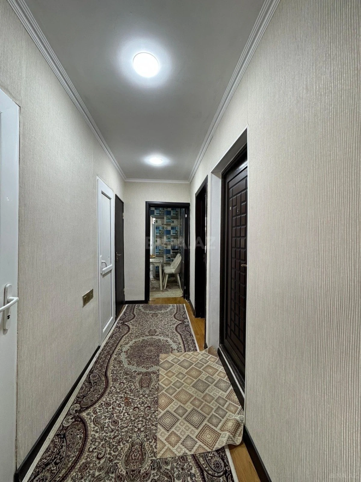 Satılır 2 otaqlı mənzil 60 m²