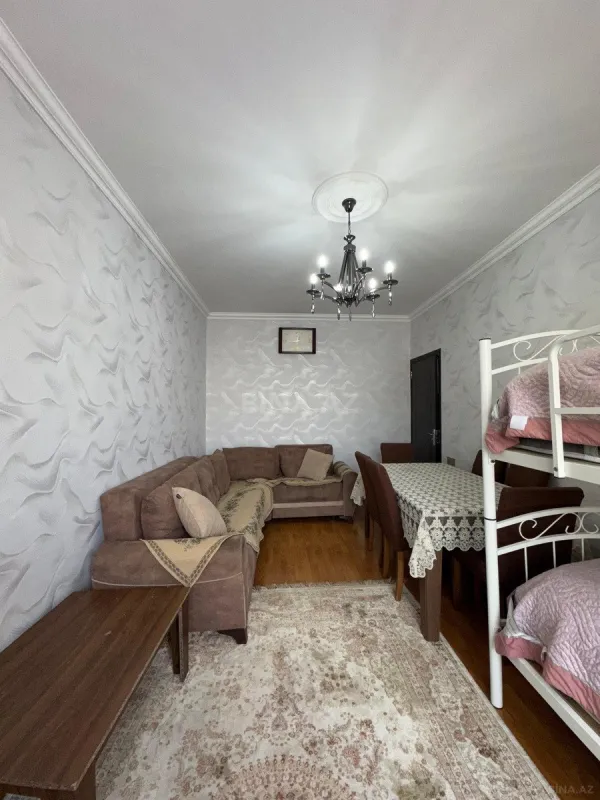 Satılır 2 otaqlı mənzil 60 m²