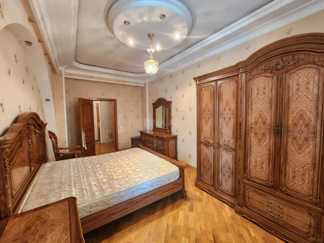 Kirayə verilir 3 otaqlı mənzil 90 m²