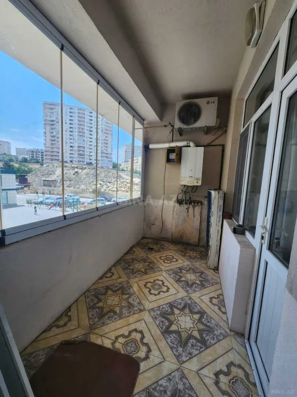Kirayə verilir 3 otaqlı mənzil 90 m²