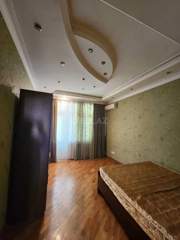 Kirayə verilir 3 otaqlı mənzil 90 m²