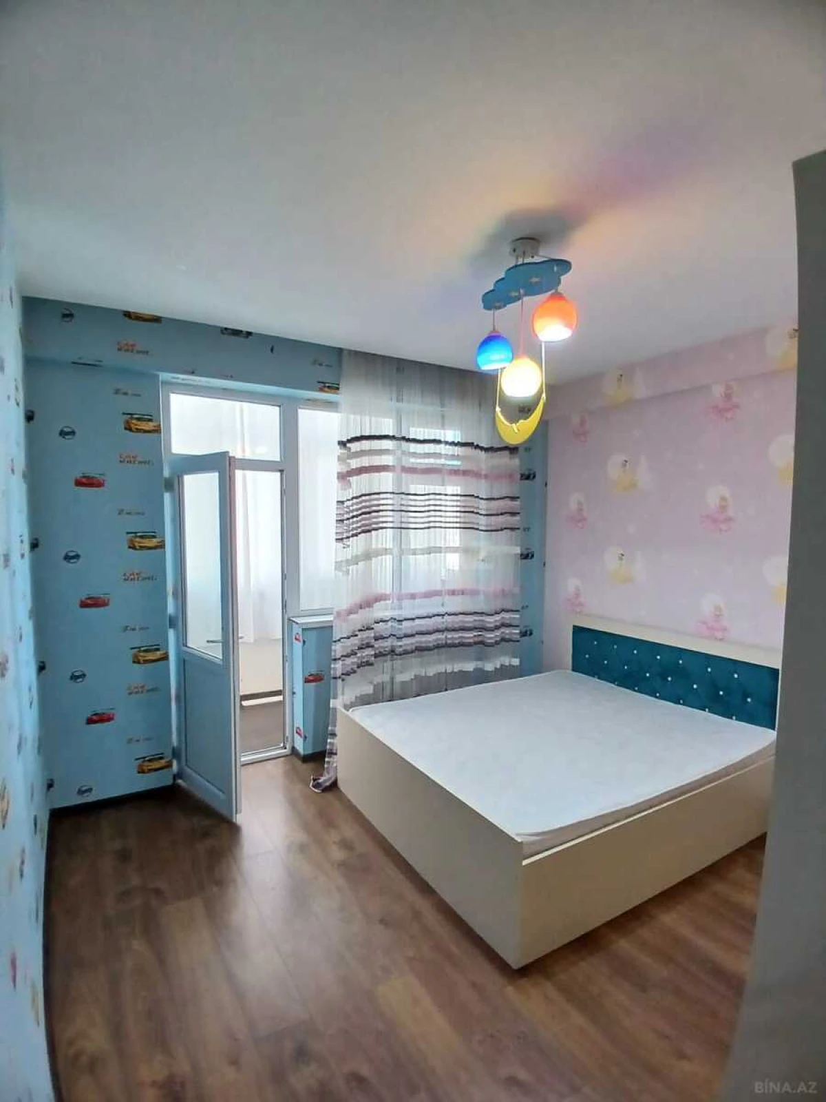 Kirayə verilir 3 otaqlı mənzil 130 m²